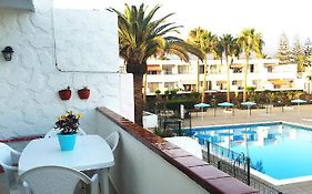 Blu Apartment, Wifi Free Pool View